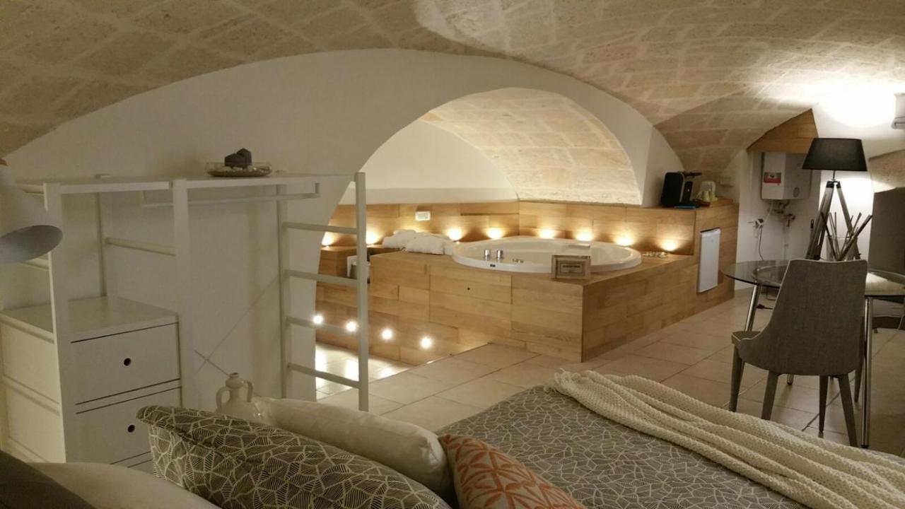 Bed and Breakfast Palazzo Kapece Монополі Екстер'єр фото