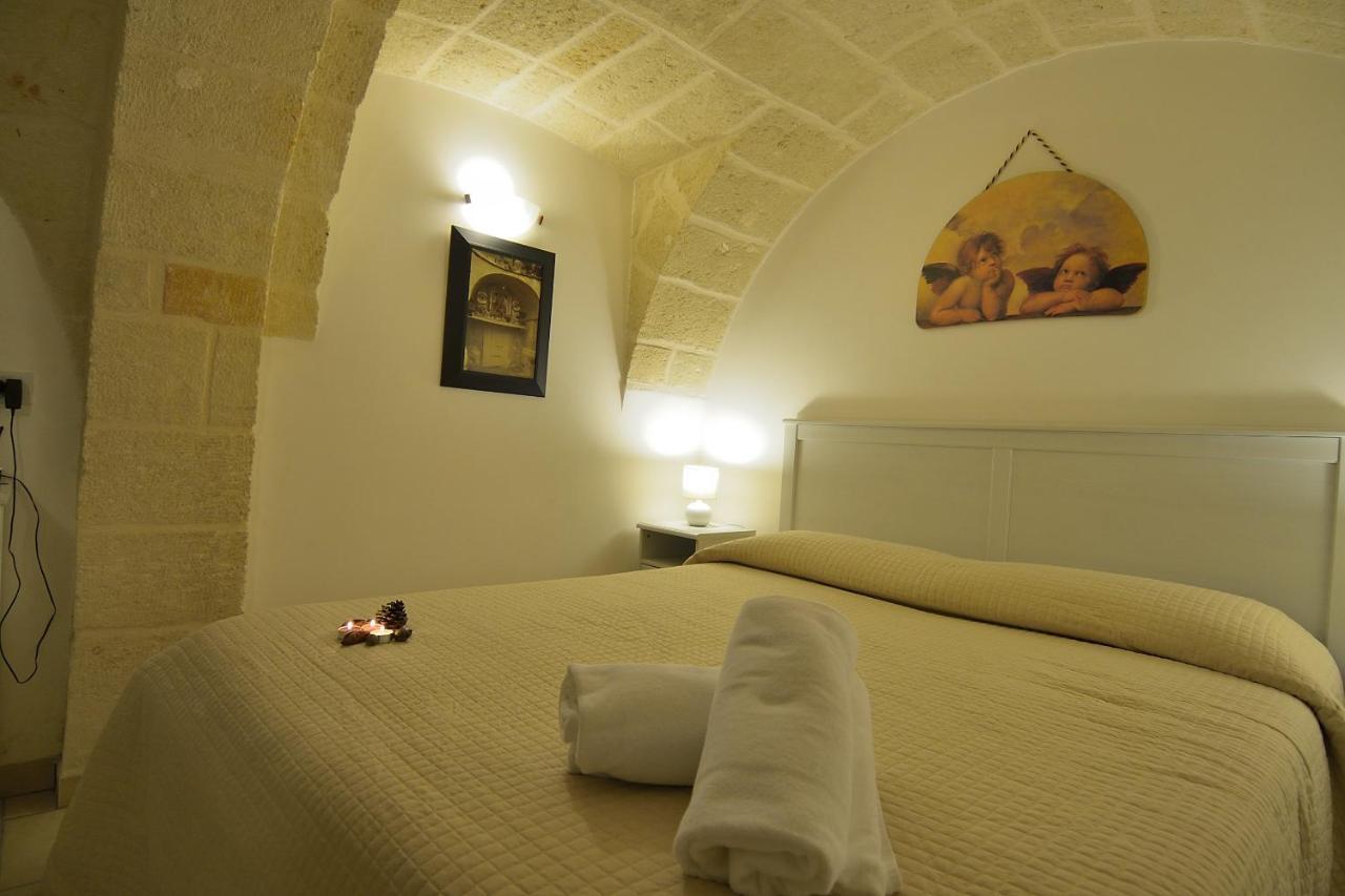 Bed and Breakfast Palazzo Kapece Монополі Екстер'єр фото