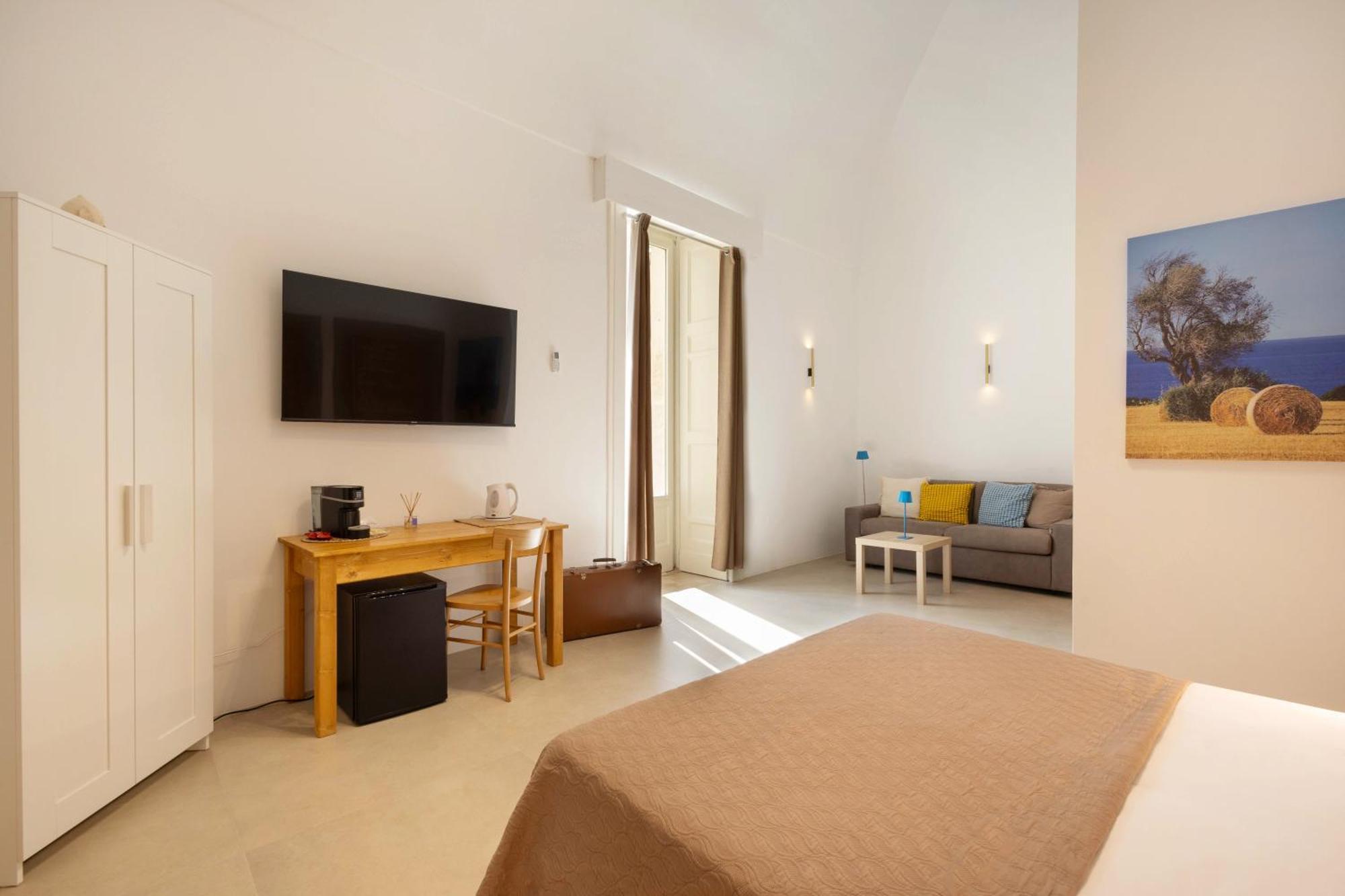 Bed and Breakfast Palazzo Kapece Монополі Екстер'єр фото