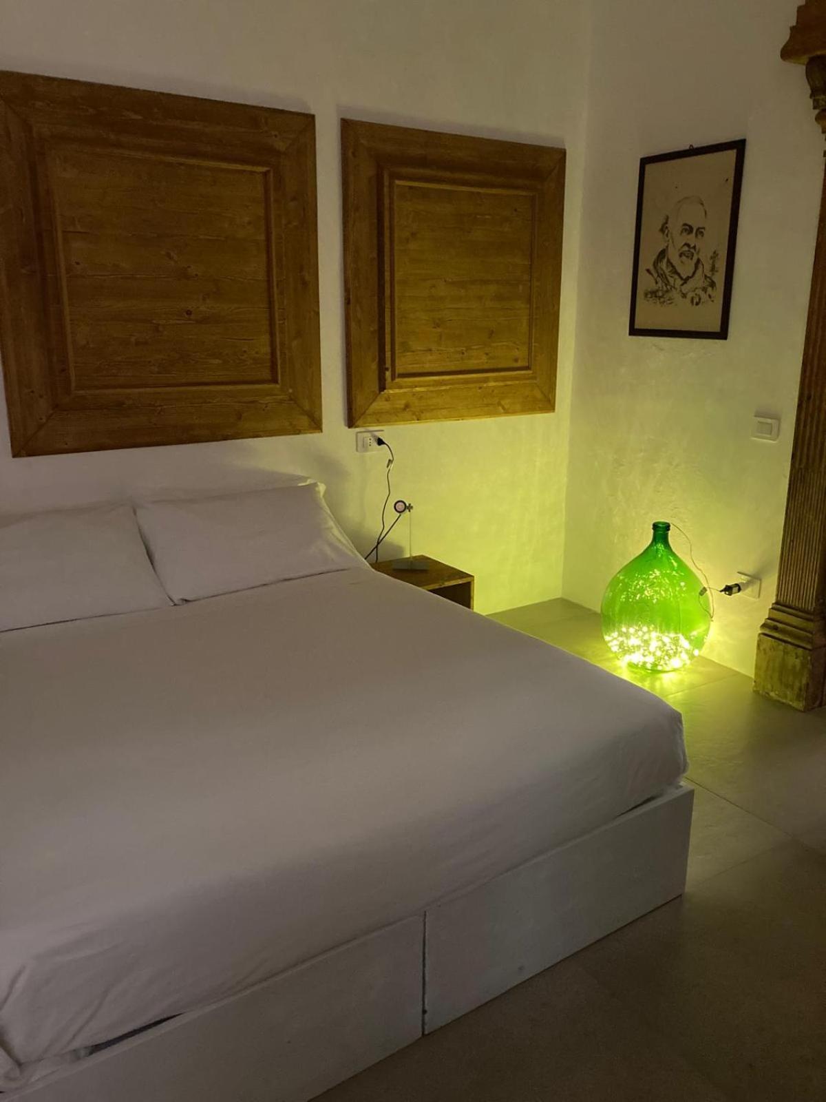 Bed and Breakfast Palazzo Kapece Монополі Екстер'єр фото