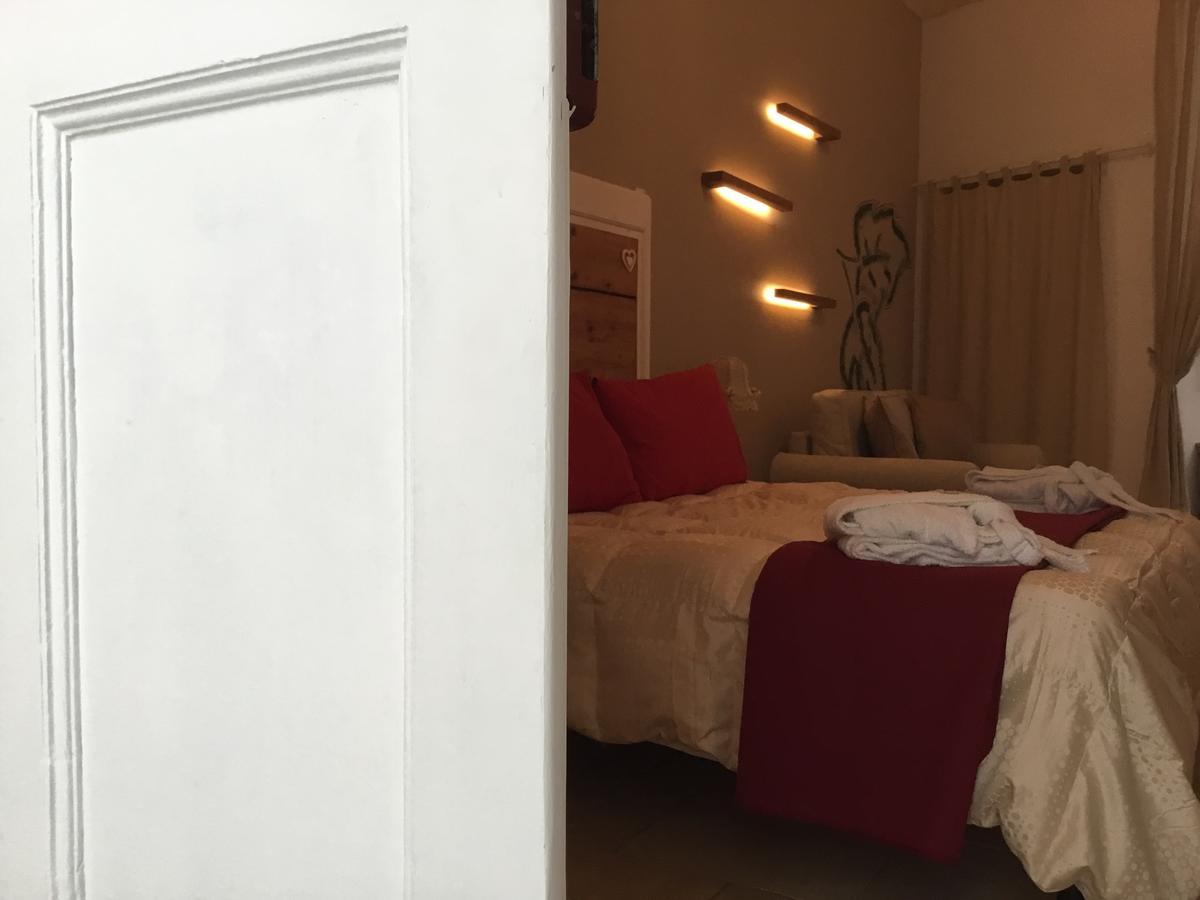 Bed and Breakfast Palazzo Kapece Монополі Екстер'єр фото